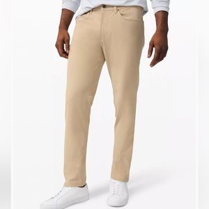 NWOT ABC Slim-Fit Pant 30” Warpstreme Sz 31